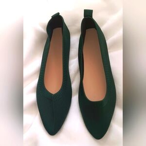 Green Women's Flats 43